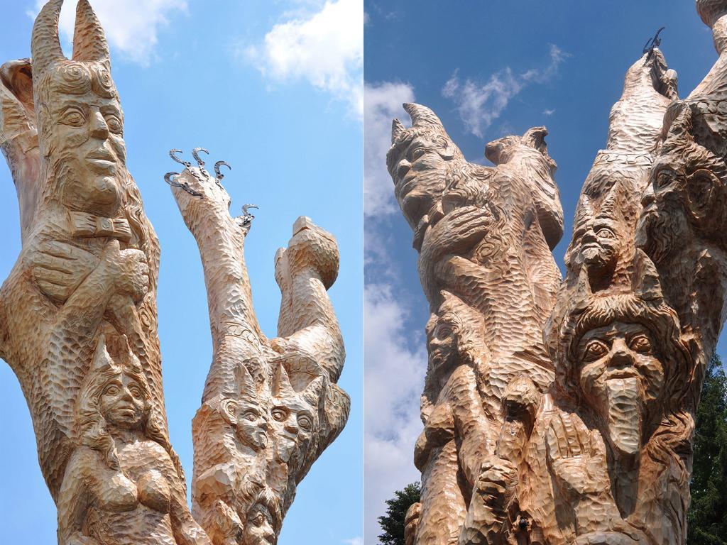 Penzion Certovy Kameny เยเซนิค ภายนอก รูปภาพ